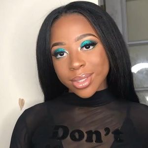 Meet your Posher, Britney